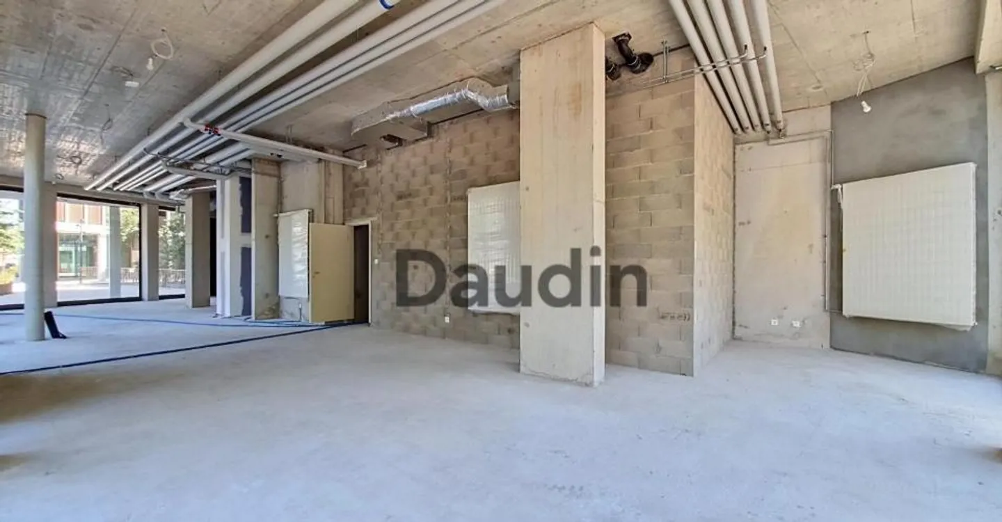 Nuovo Spazio Commerciale a Ginevra - Foto 3 di 4