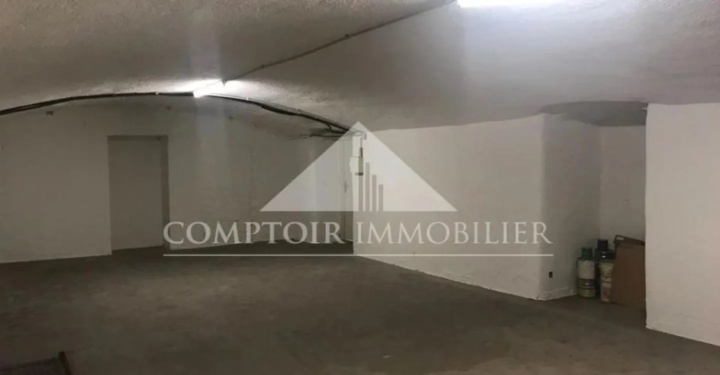 Deposito al Piano Interrato Vicino a Cornavin - Foto 4 di 6