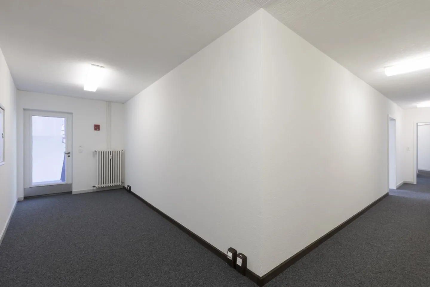 Office space near Spalentor: Bright, functional, expandable - Photo 5 of 11