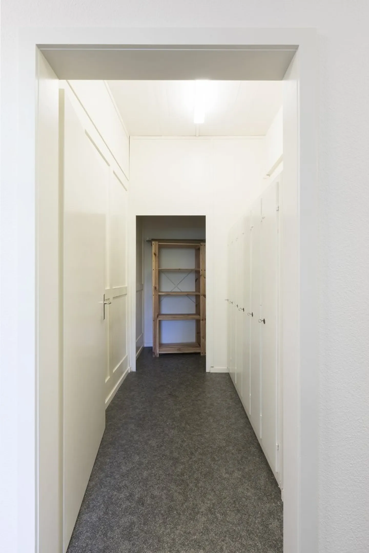 Office space near Spalentor: Bright, functional, expandable - Photo 6 of 11