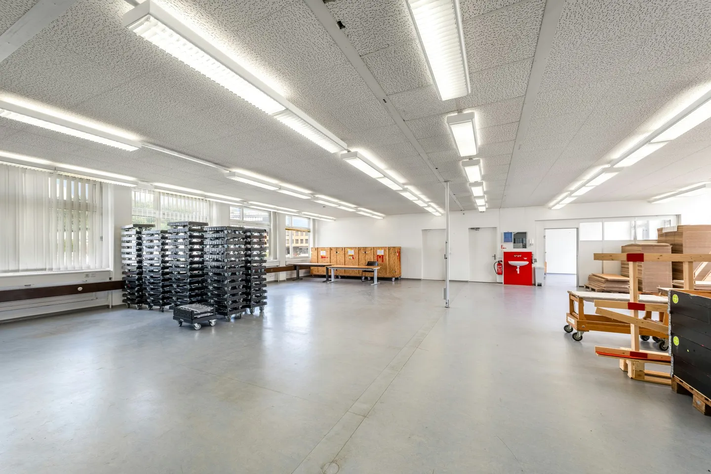 Flexible Commercial Space for SMEs - Photo 7 of 12