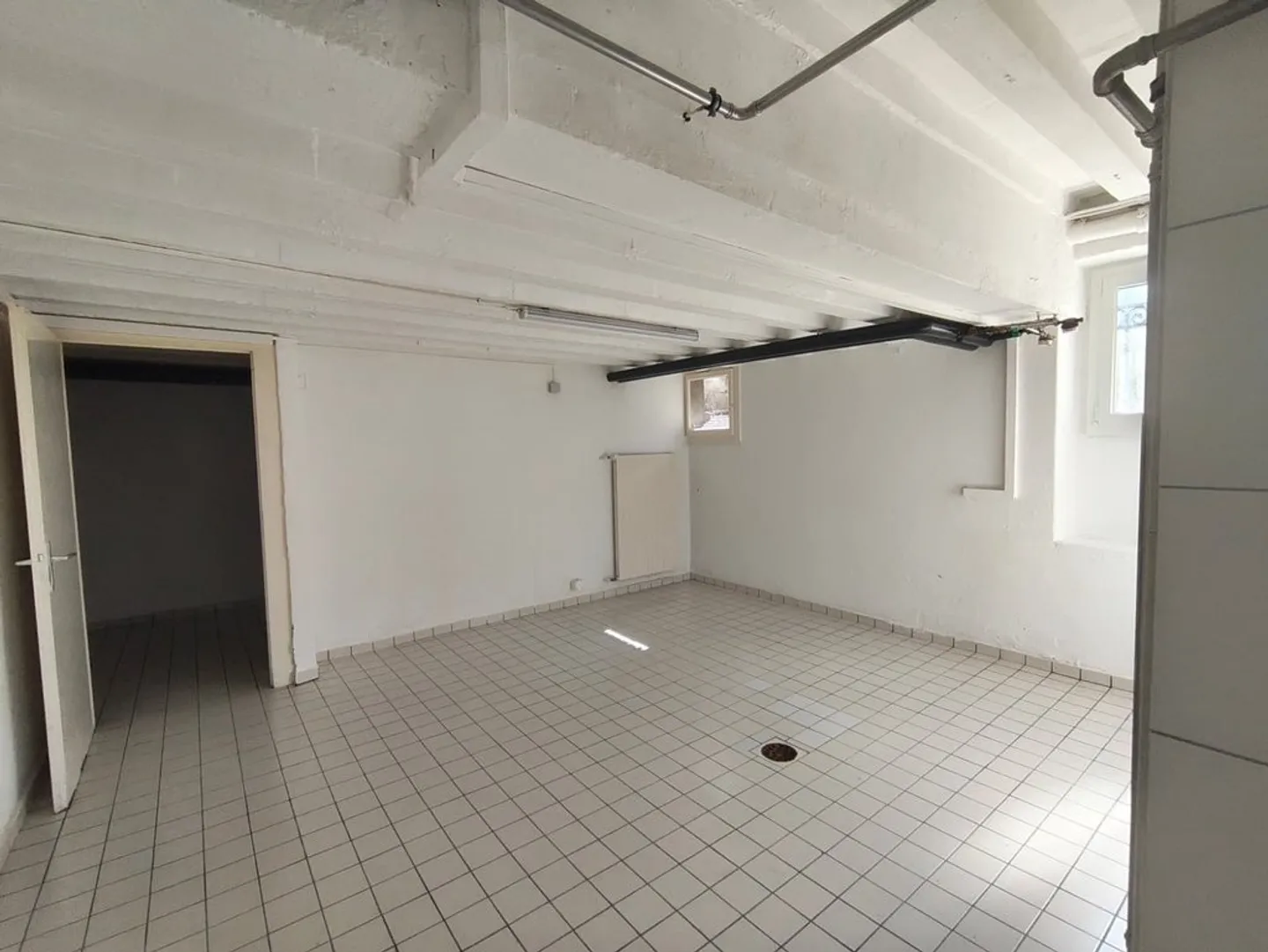 Large multipurpose space ideally located in Lausanne - Photo 1 of 6