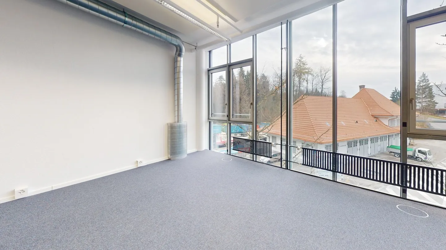 Shared Workspace Office Spaces in Zollikofen - Take the Chance Now! - Photo 8 of 8