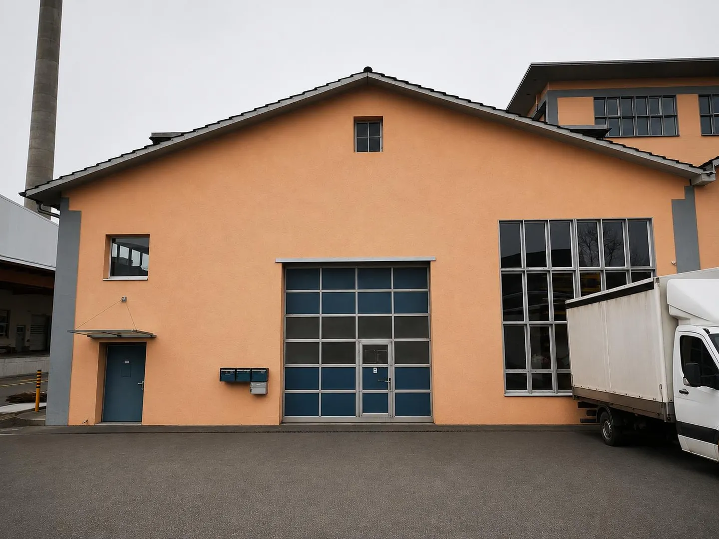 Commercial Space in Klingnau - Photo 2 of 10