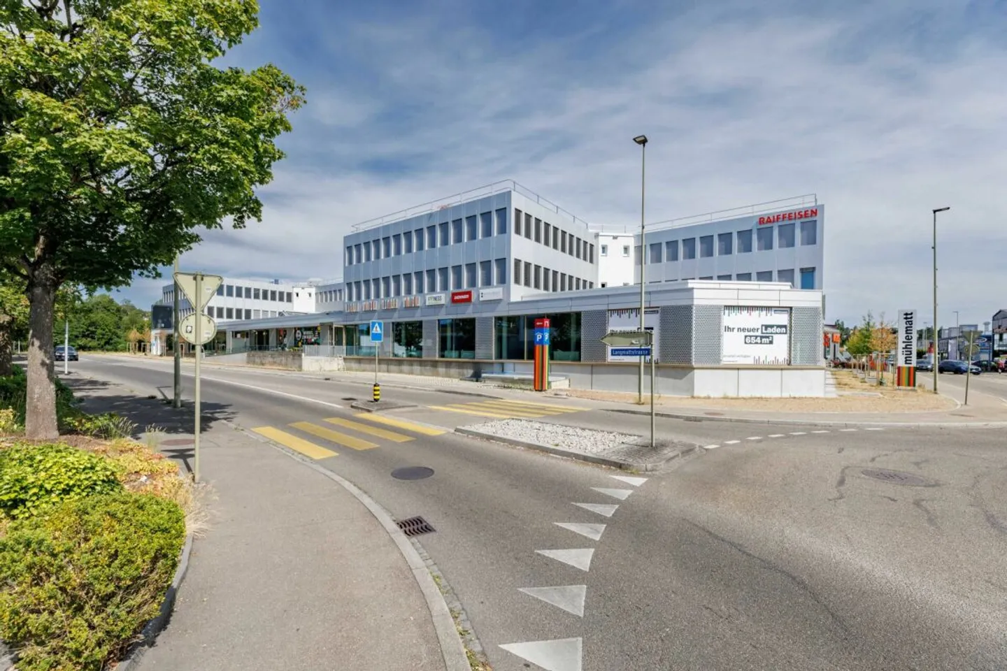 Commercial Space in Mühlematt Center Oberwil - Photo 1 of 13
