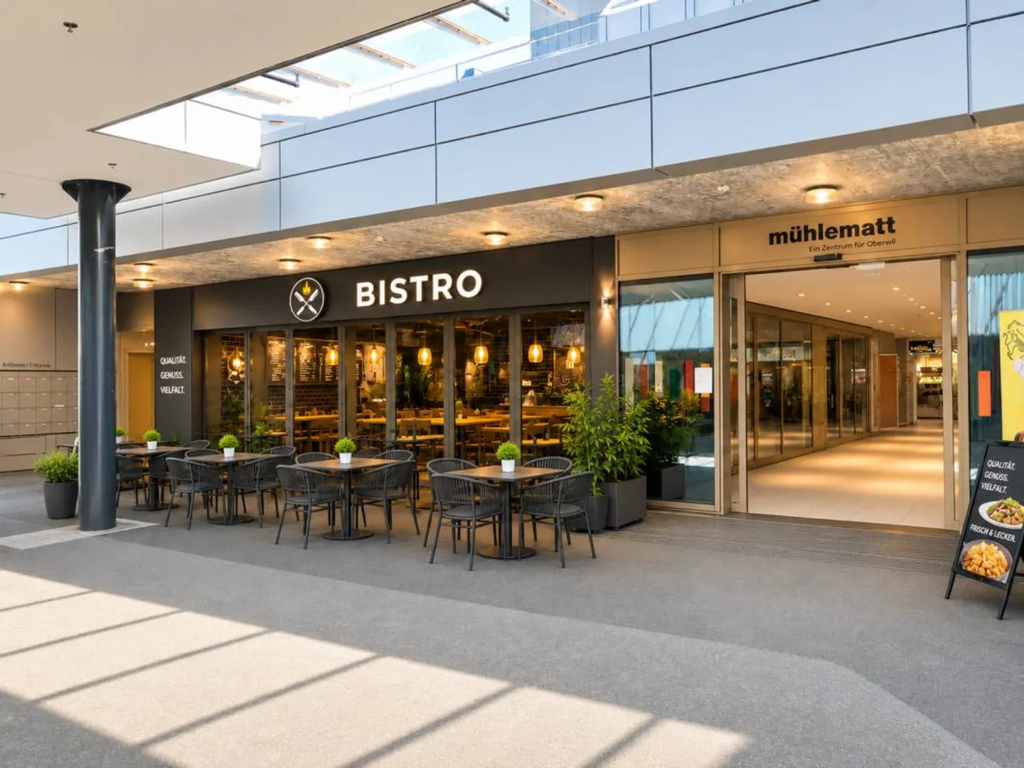 Gastro area in Mühlematt Center Oberwil - Photo 9 of 9