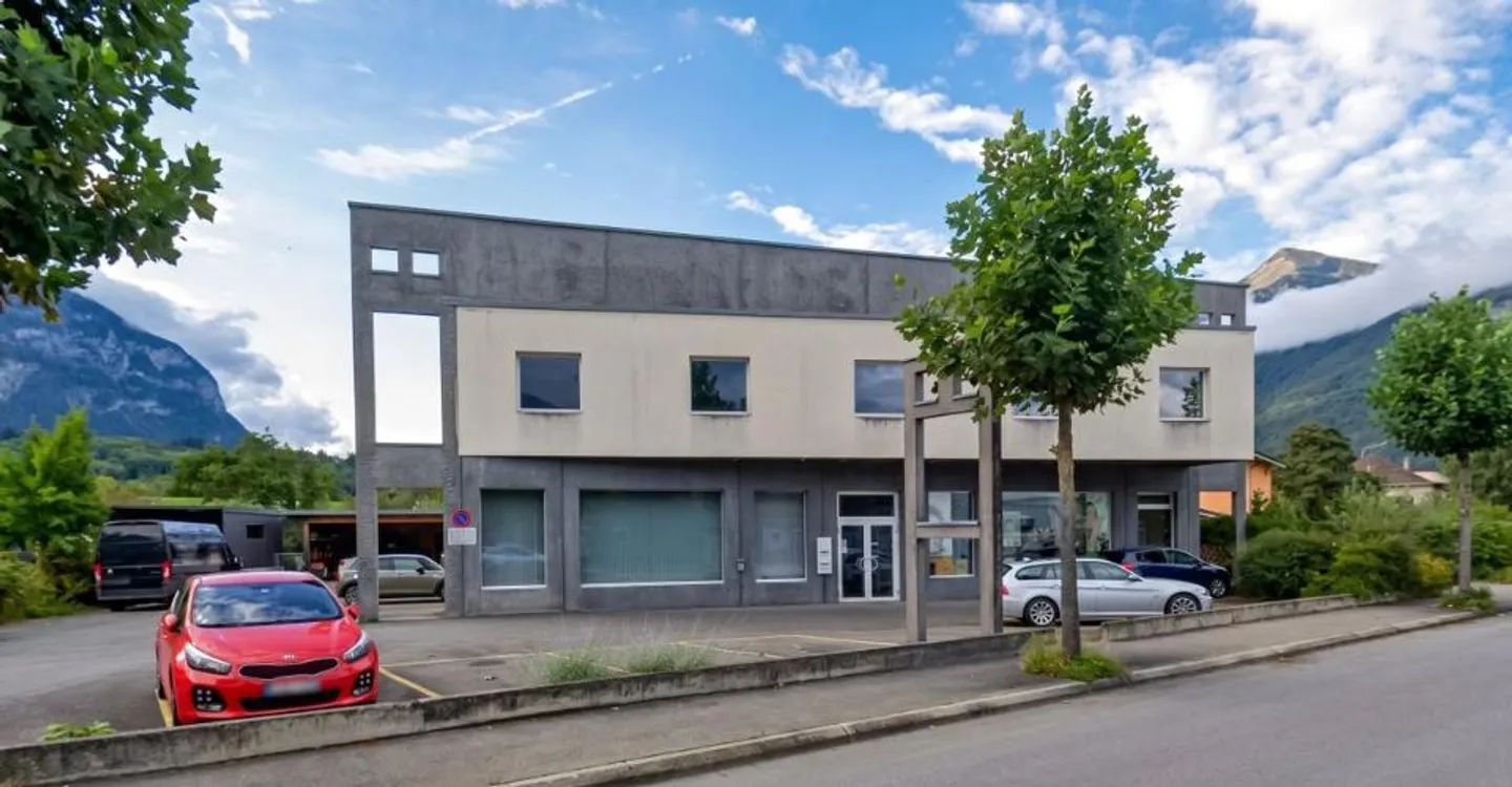 Spazio Ufficio Pratico a Bex - Foto 1 di 5