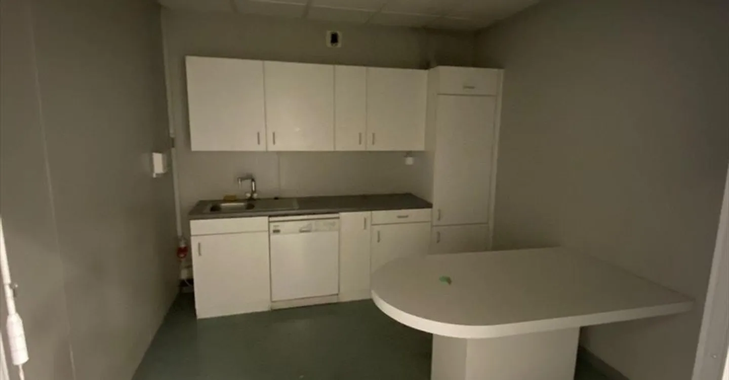 Office - Photo 10 of 13