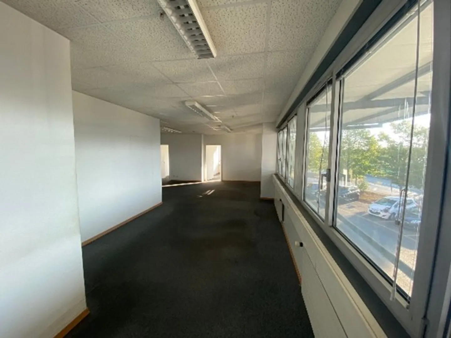 Office - Photo 2 of 13