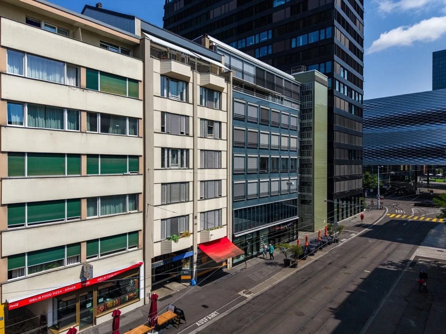 Your new office near the Basel fair - Photo 1 of 9