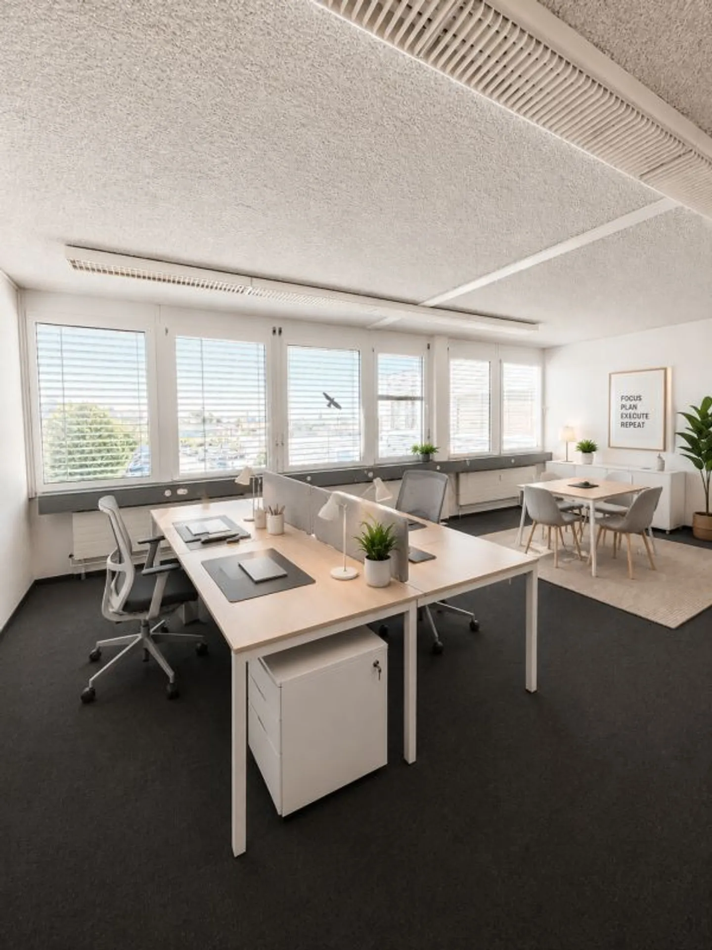 Ufficio luminoso in affitto in una posizione centrale a Kreuzlingen - Foto 1 di 3