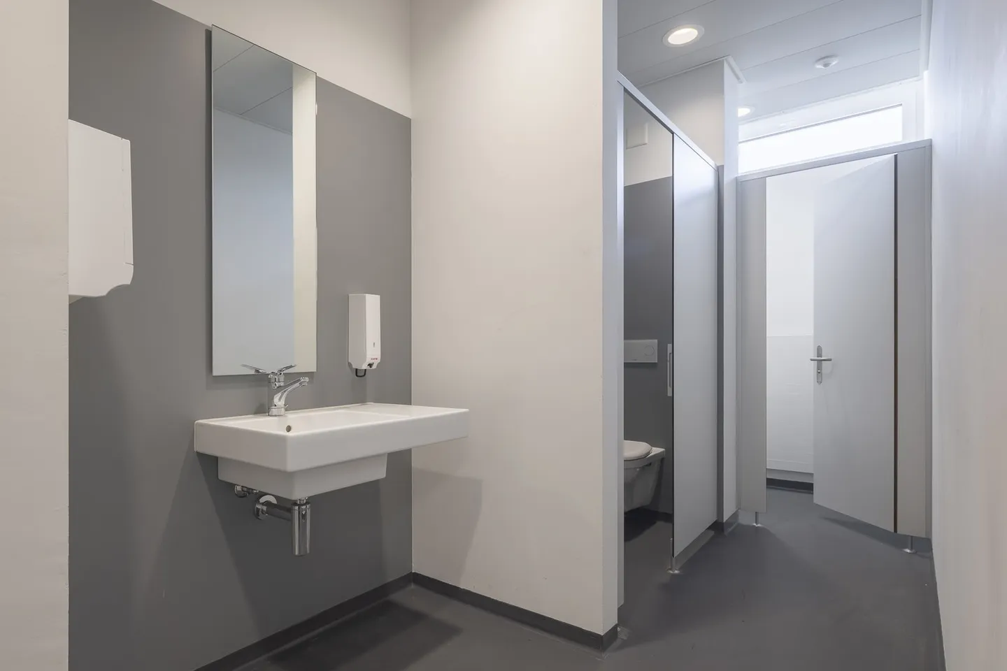 Espaces de bureau pour concepts d'open-space et de partage de bureaux - Photo 8 sur 8