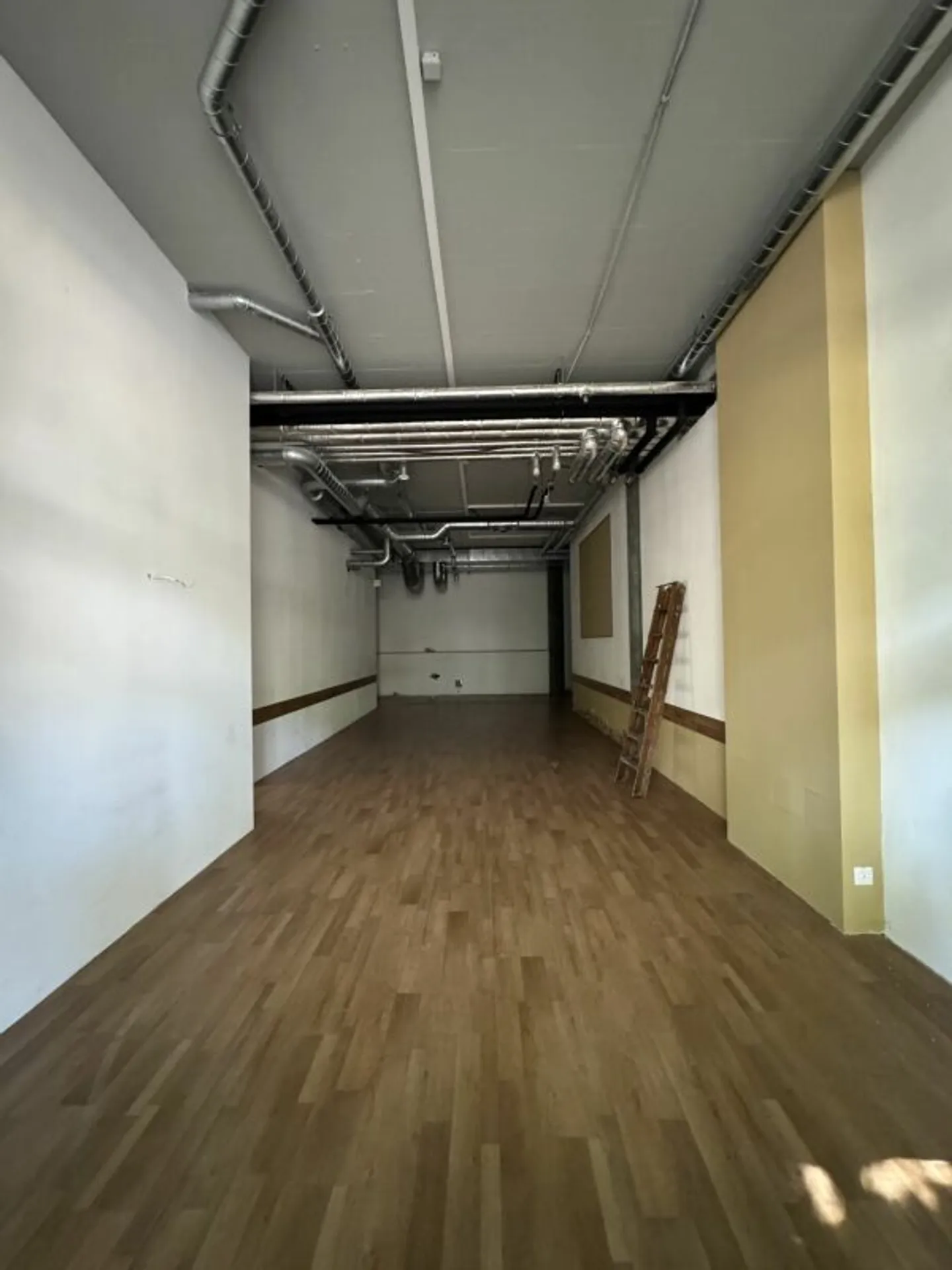 Spazio commerciale Metropol Wetzikon Piano terra - Foto 7 di 10
