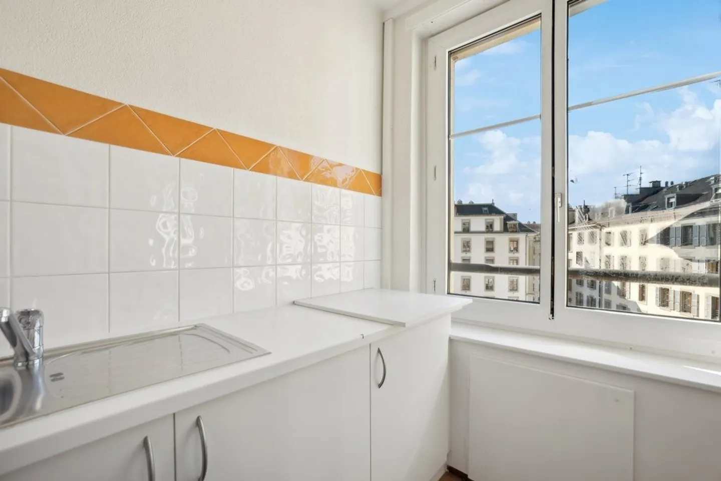 Beautiful office of about 26m2 located in front of the Cornavin train station - Photo 6 of 9