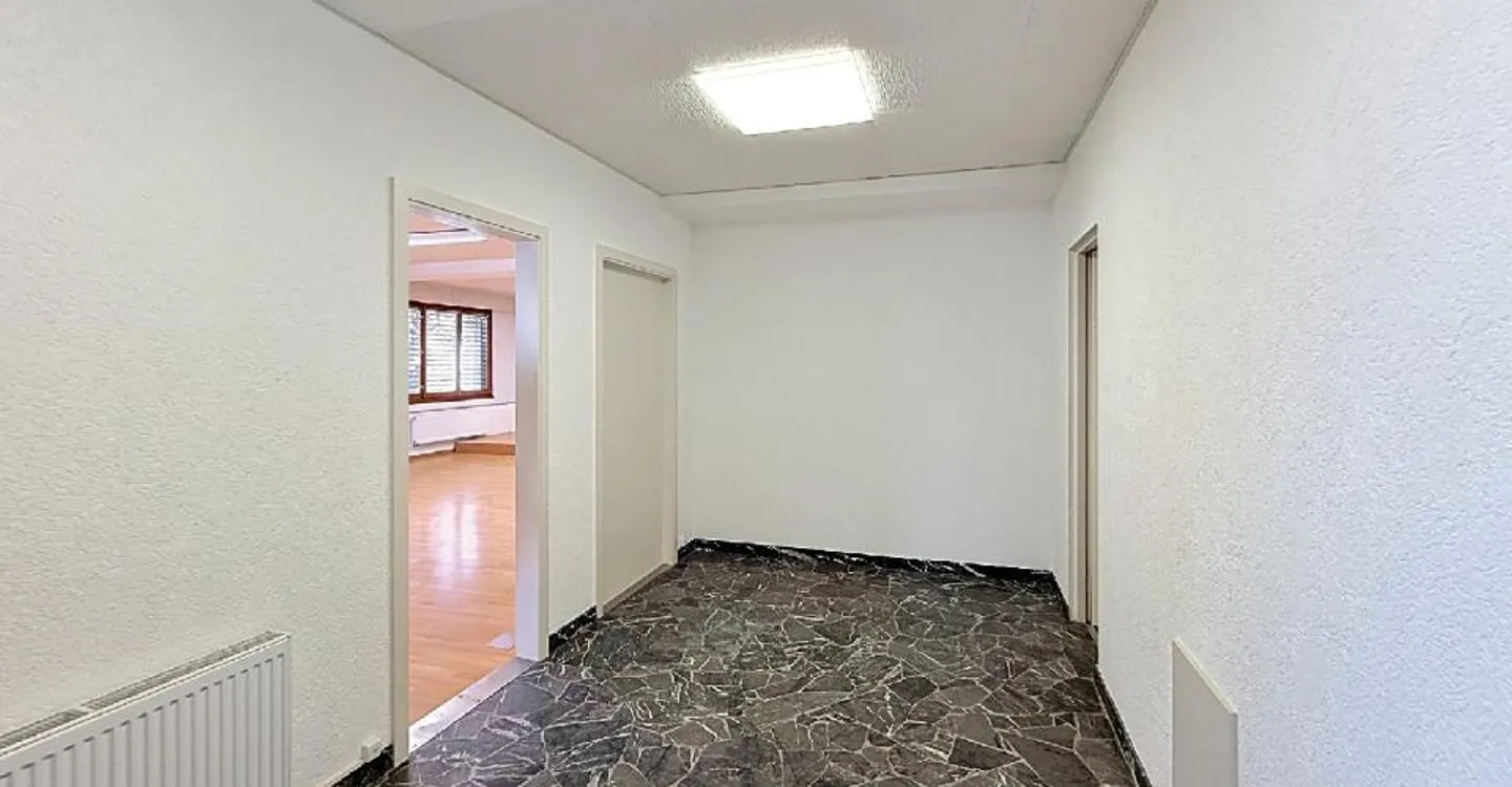 Büro - Foto 2 von 4