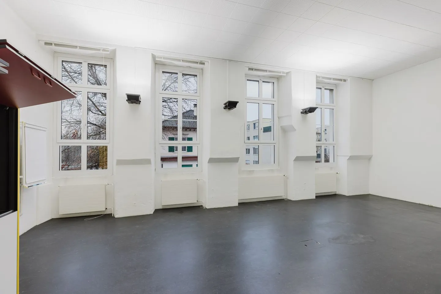 Vielseitige Gewerbefläche zu Vermieten - Foto 5 von 8