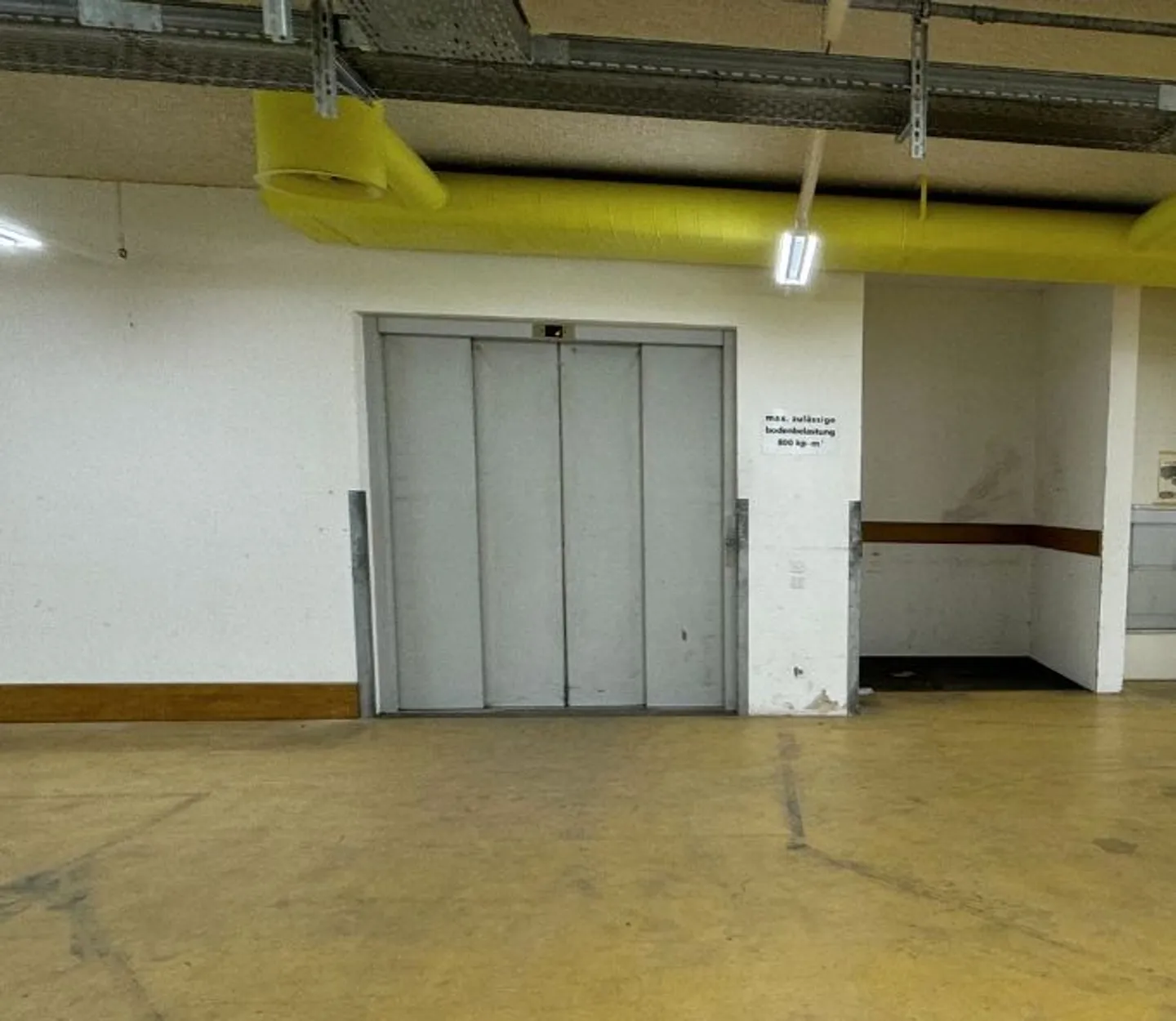 Espace commercial à louer à Solothurn dans un emplacement central - Photo 6 sur 10