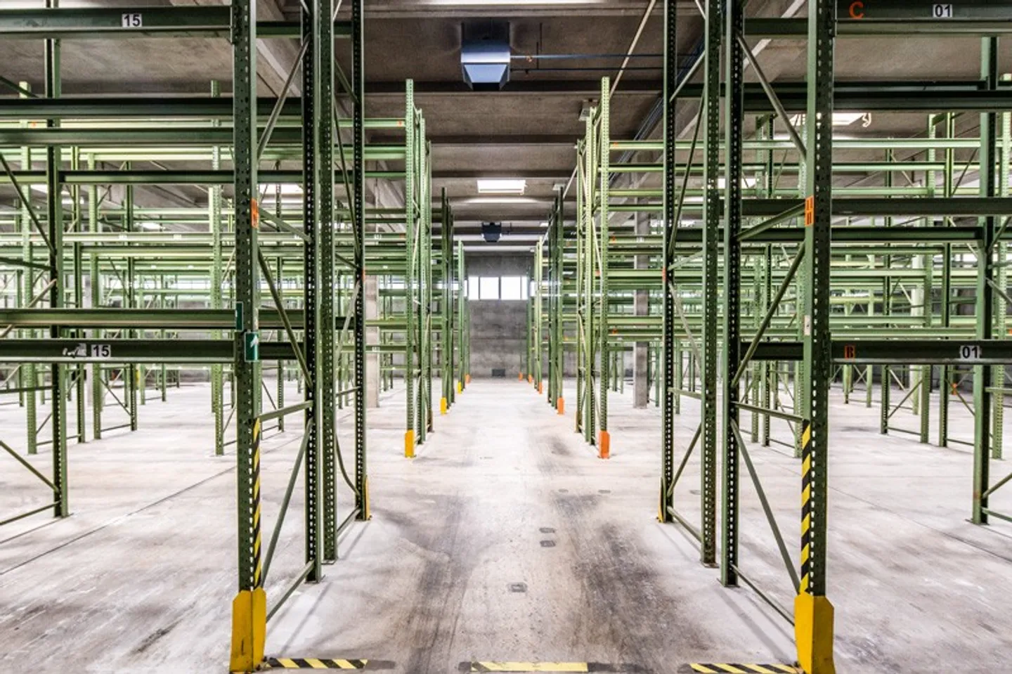 Flexibles Gewerbegebäude zur Miete - Foto 3 von 13