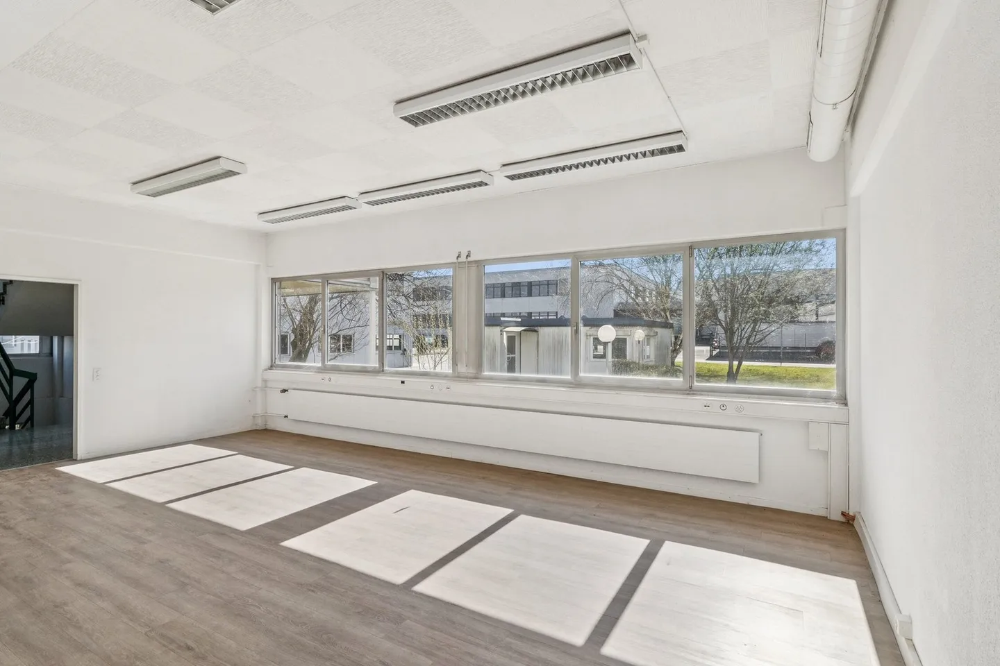 Flexibles Gewerbegebäude zur Miete - Foto 6 von 13