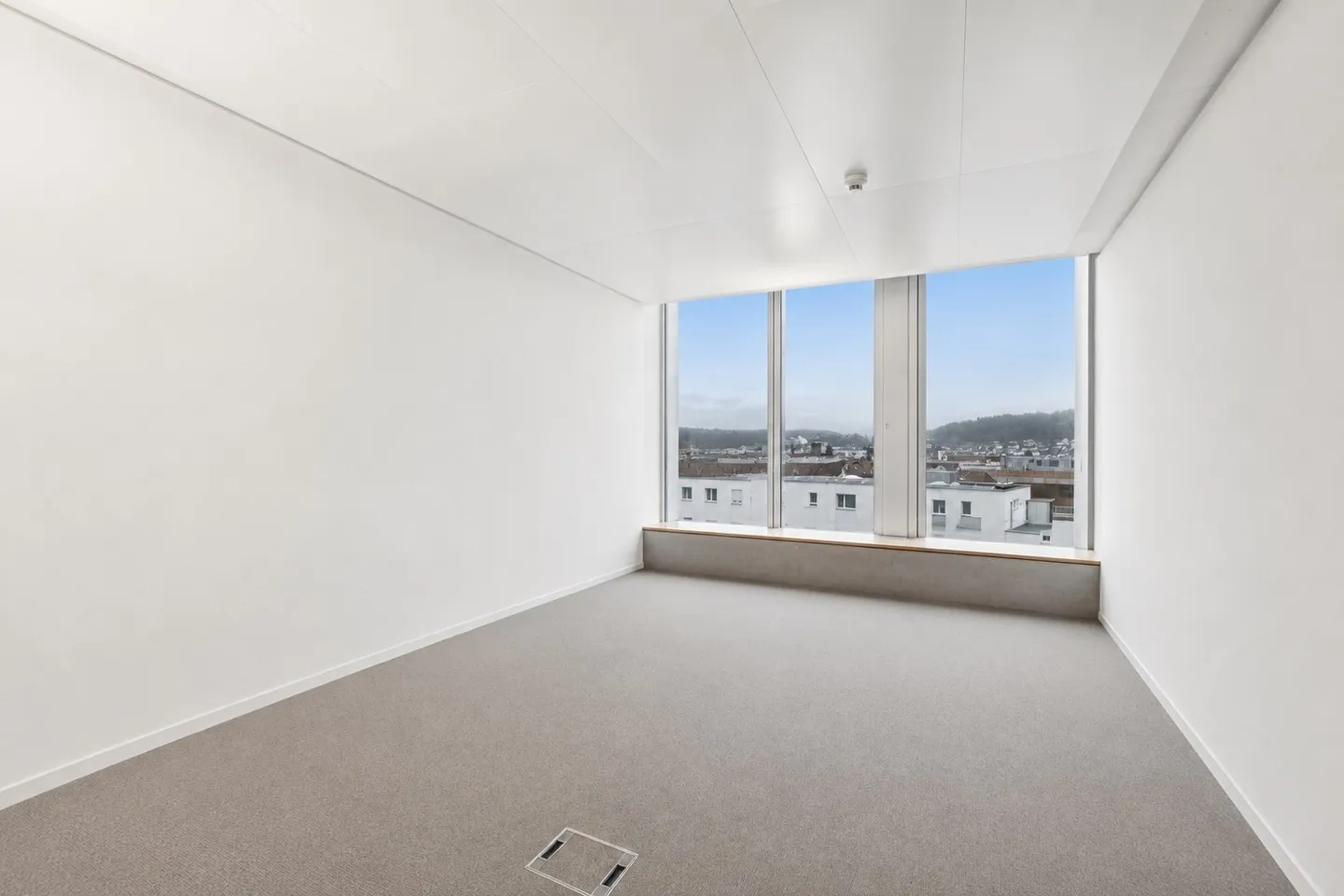Modern Office Spaces Directly at Zofingen Train Station - Photo 11 of 13