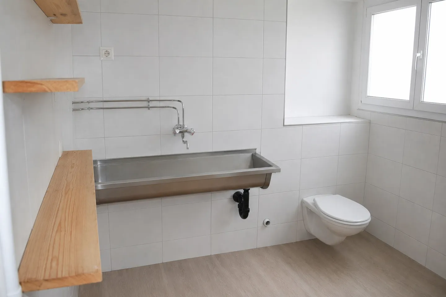 Versatile Office Space for Rent - Photo 3 of 6