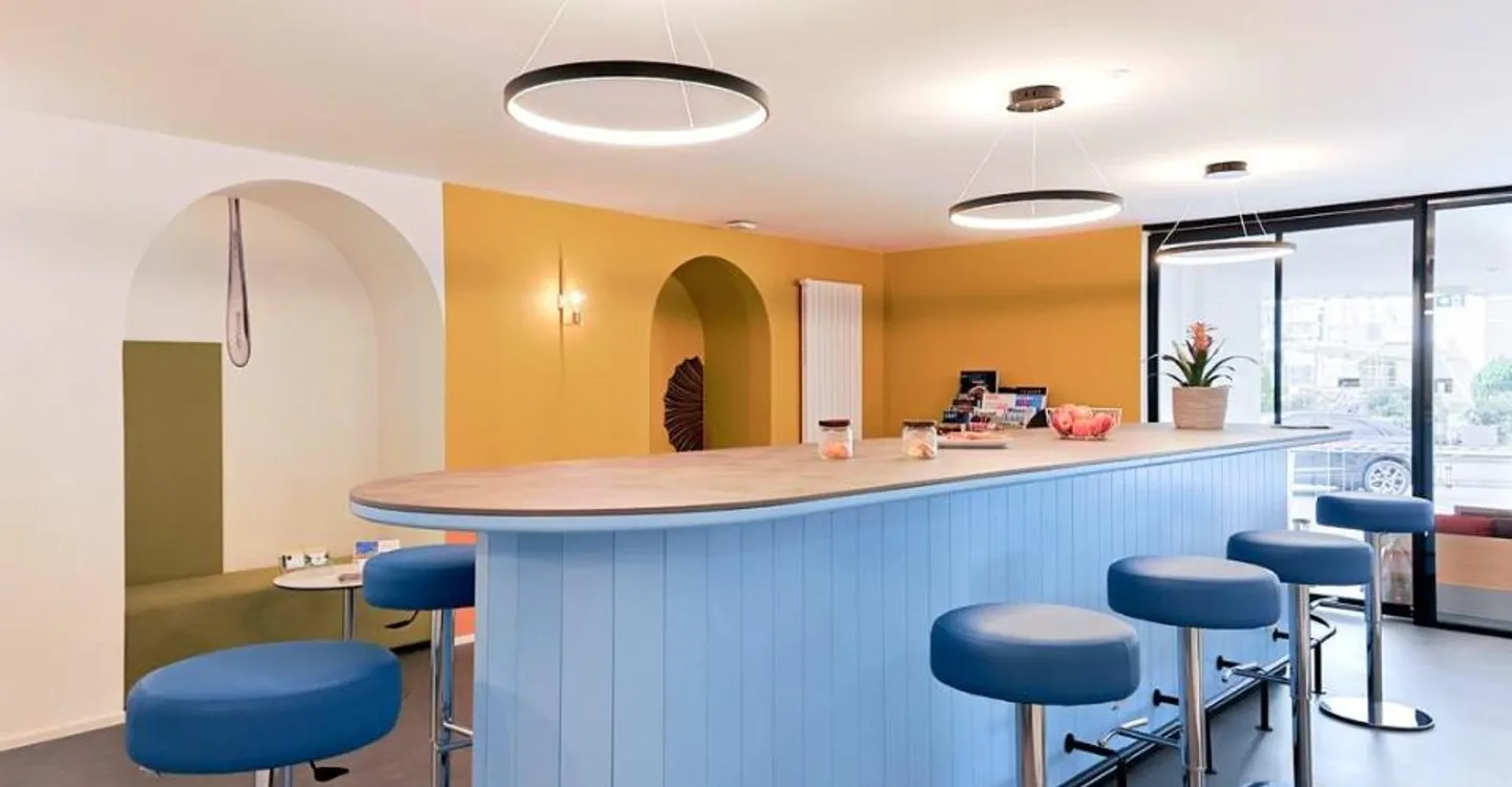 Bureau Moderne à Montreux - Photo 5 sur 7