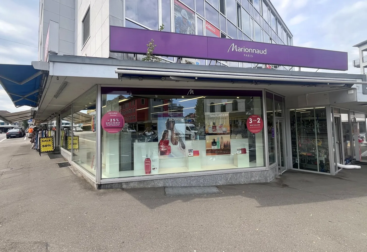 Spazio commerciale attraente nel cuore di Wohlen - Foto 1 di 7