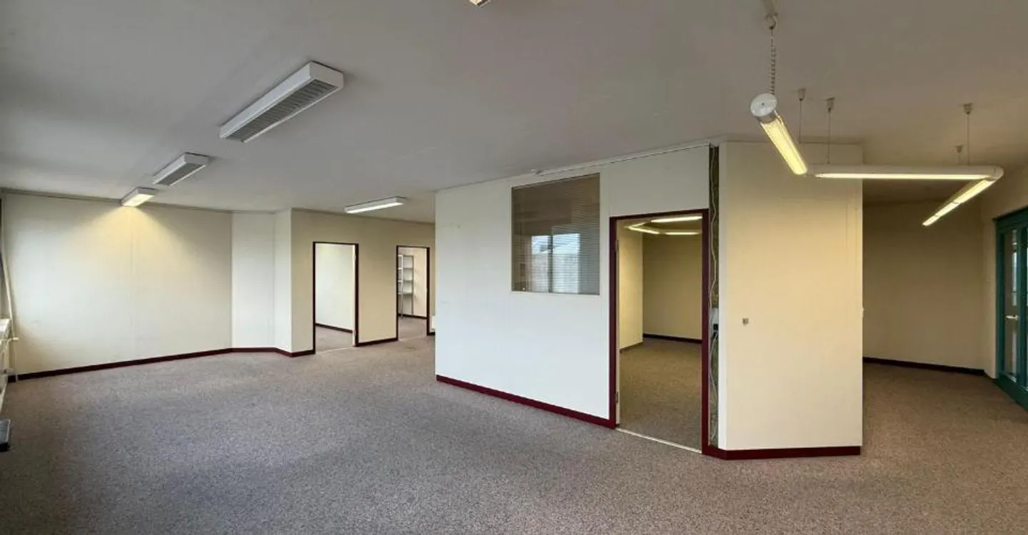 Büro 5 Zimmer - Foto 10 von 13
