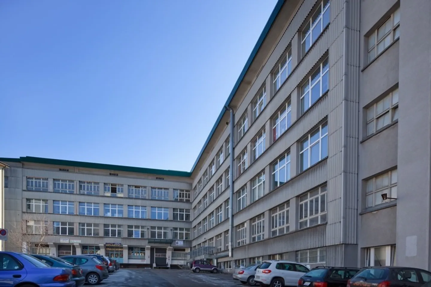 Gewerbefläche mit Hoher Decke - Foto 1 von 5