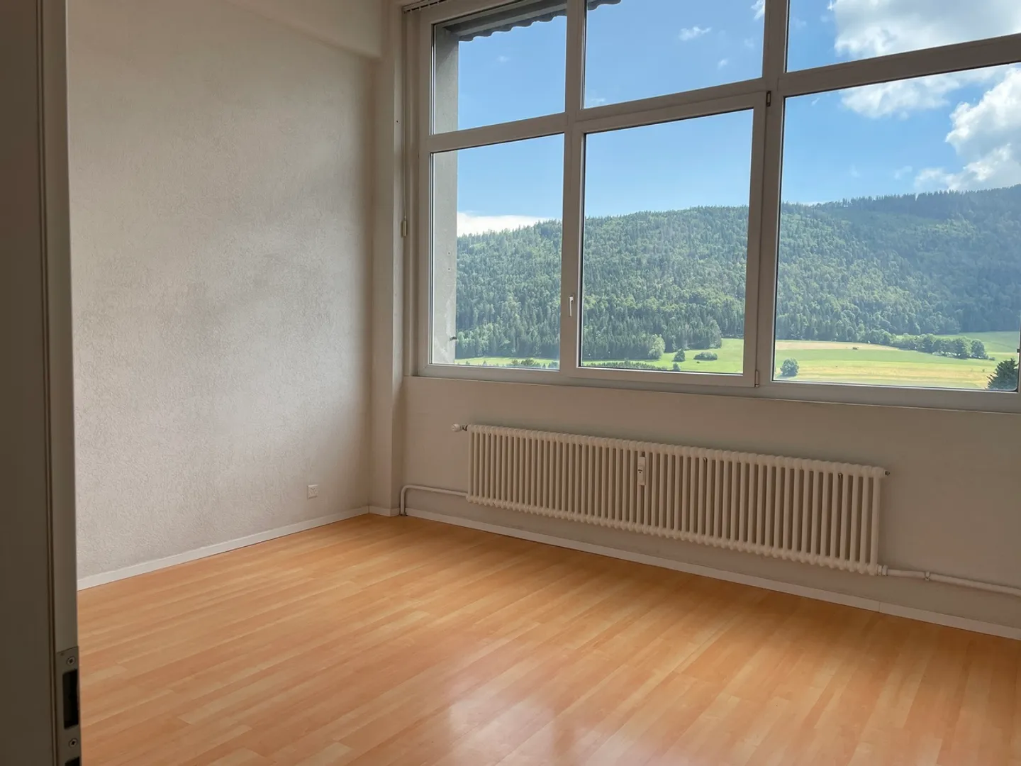 Gewerbefläche mit Hoher Decke - Foto 2 von 5