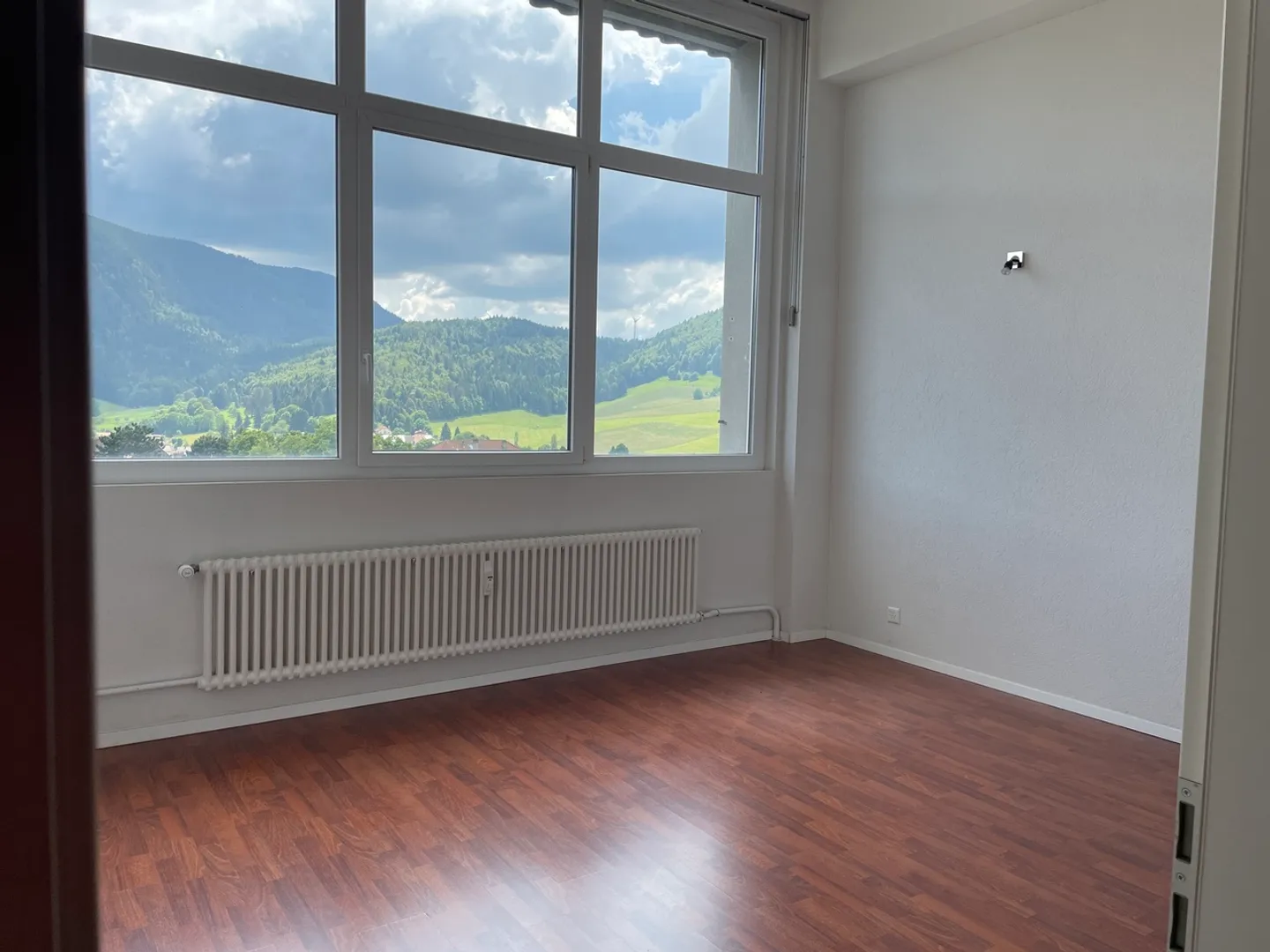 Gewerbefläche mit Hoher Decke - Foto 3 von 5