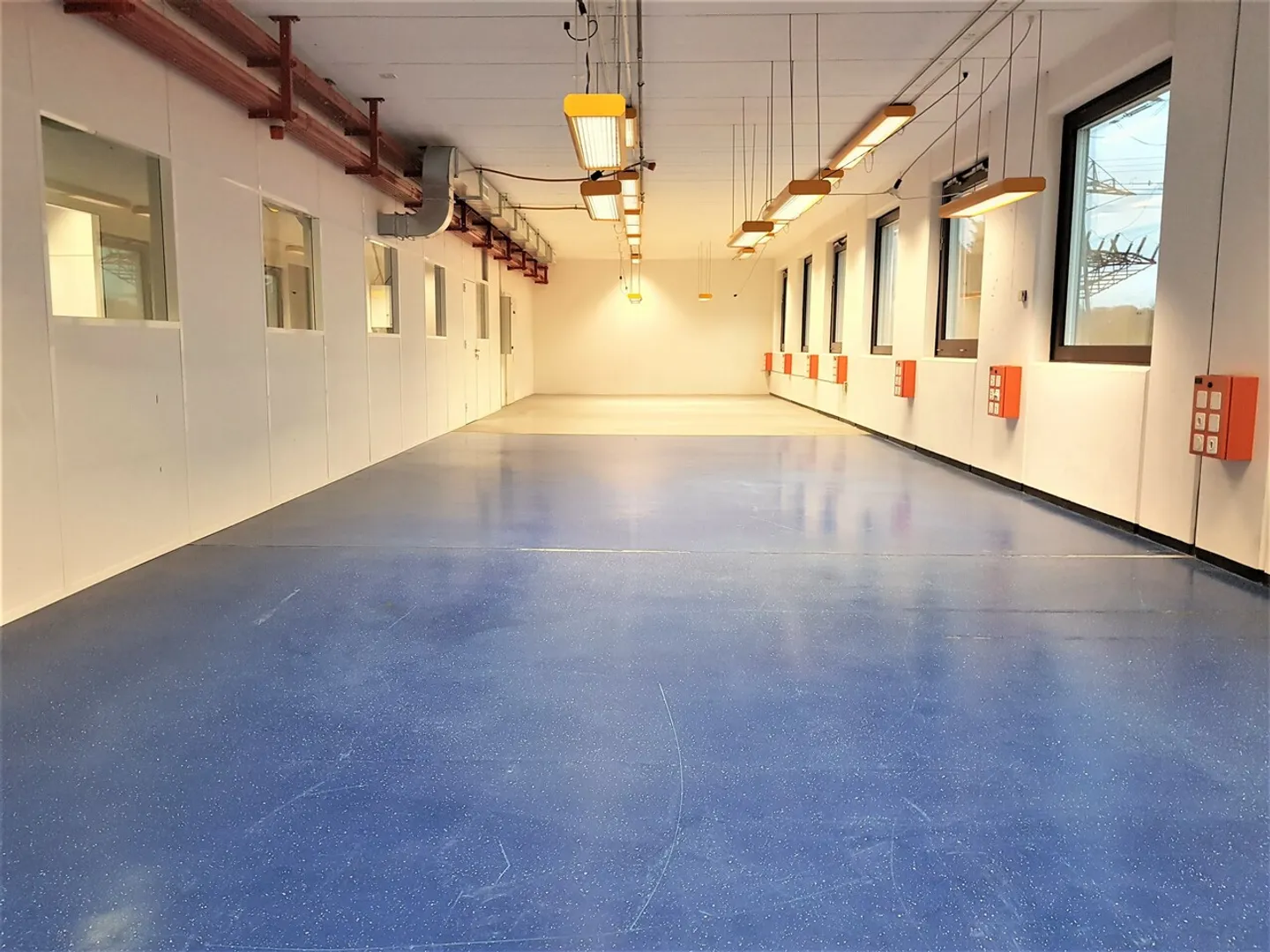 860m2 Büro- und/oder Werkstattfläche - Satigny - Foto 2 von 6