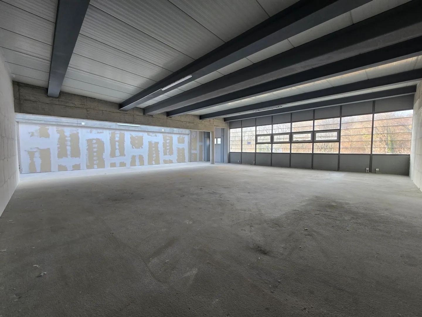 Geräumiges Atelier in Crissier - Foto 4 von 9
