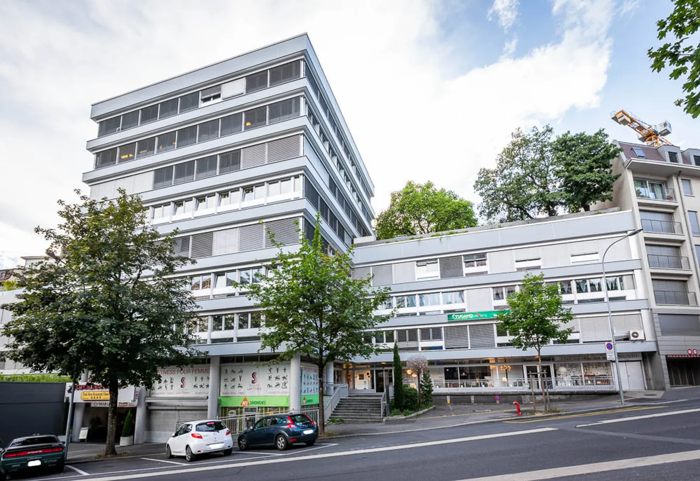 Geräumige Werkstatt in Lausanne - Foto 2 von 4