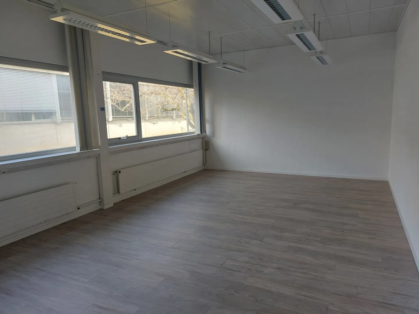 Laboratorio da 78 m² in affitto – Deposito / laboratorio - Foto 7 di 12