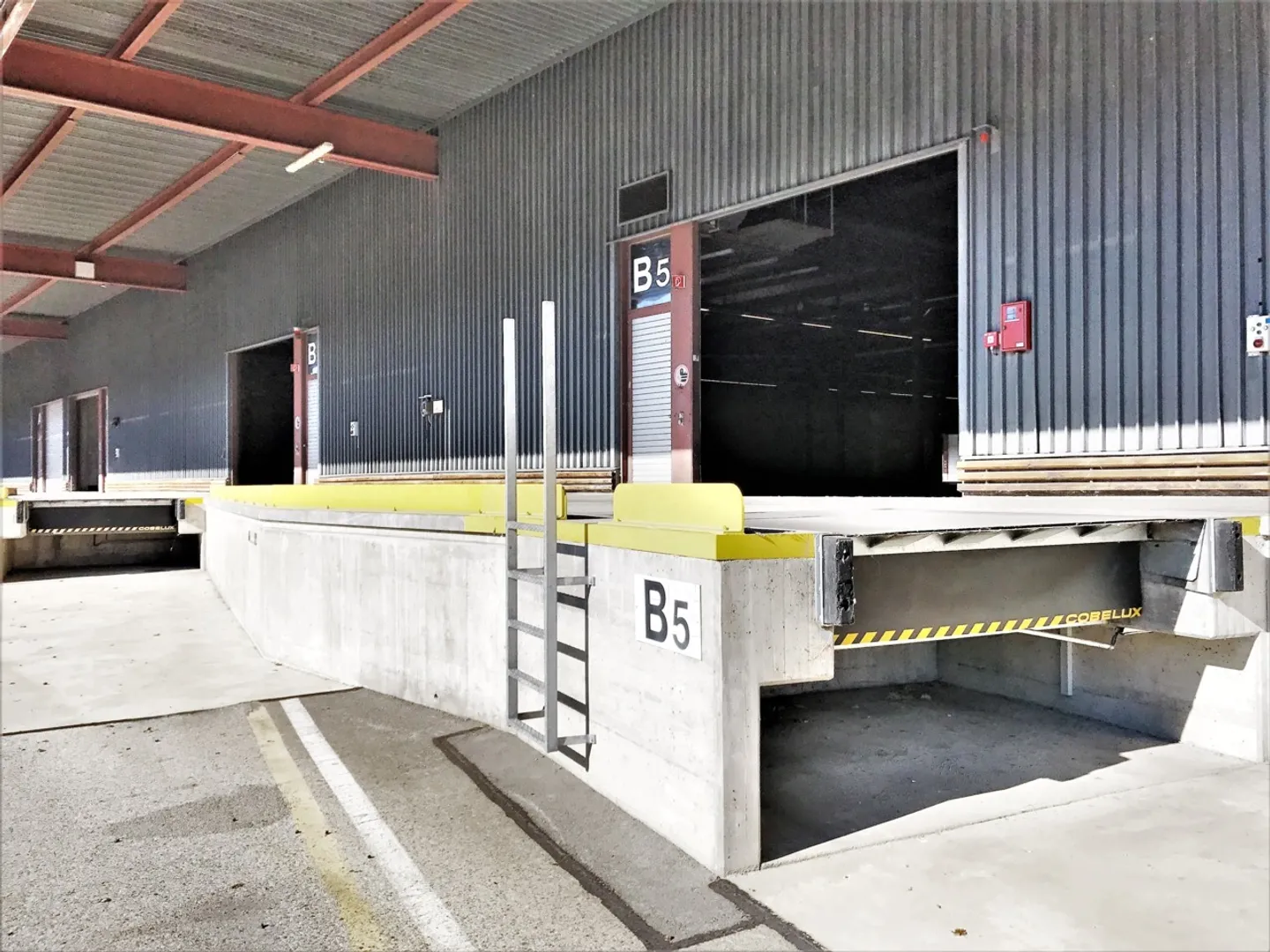 Halle logistica strategica 13'800 m² - Foto 7 di 7