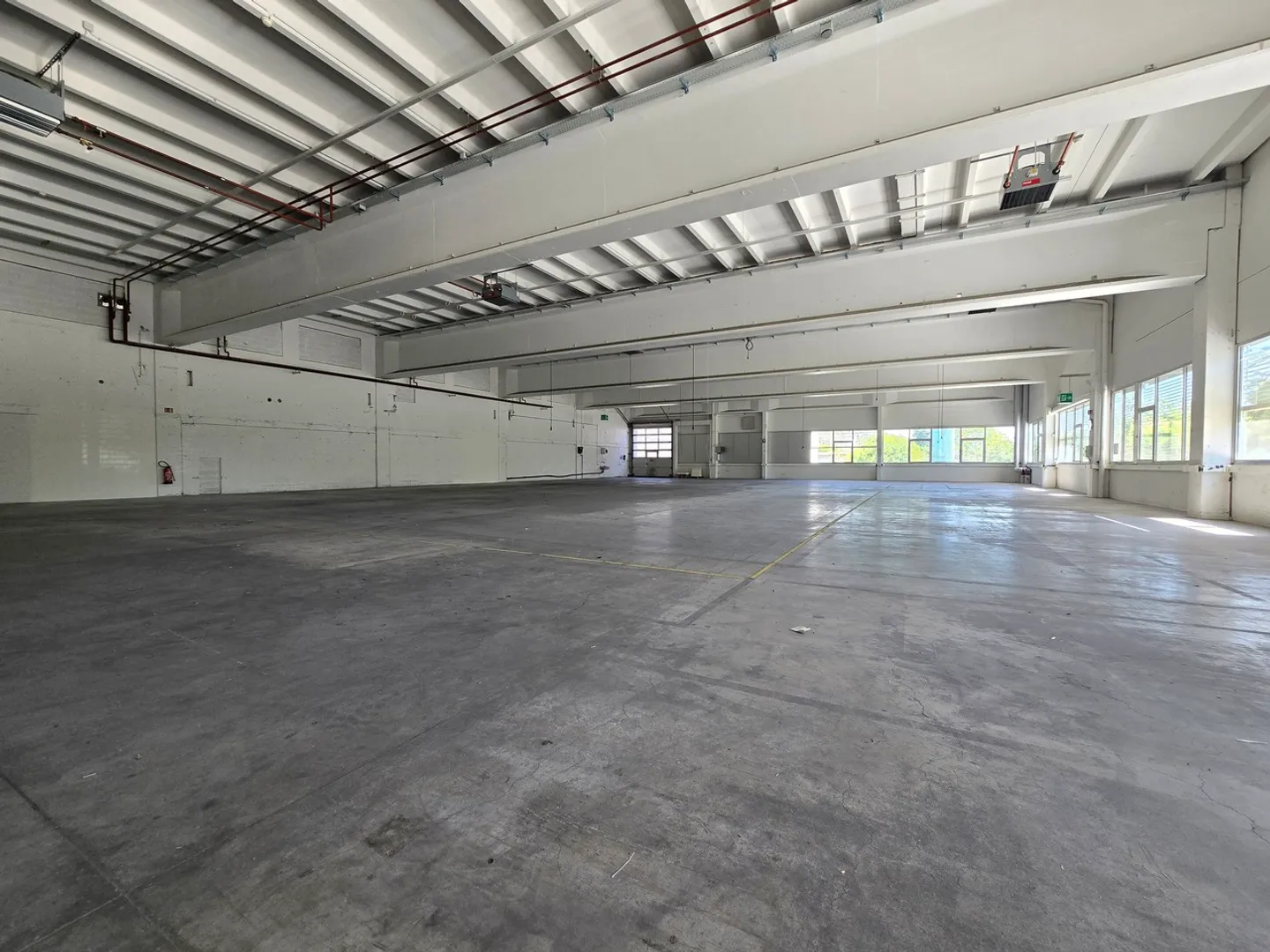 Industrielle Halle zu vermieten in Boudry - Foto 3 von 5