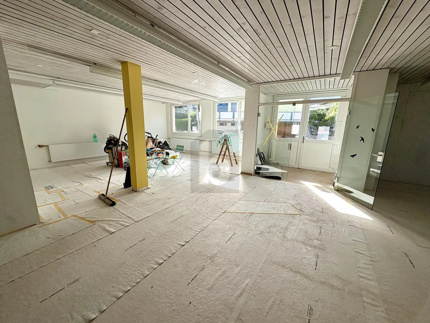 Espace Commercial Rénové - Photo 2 sur 6