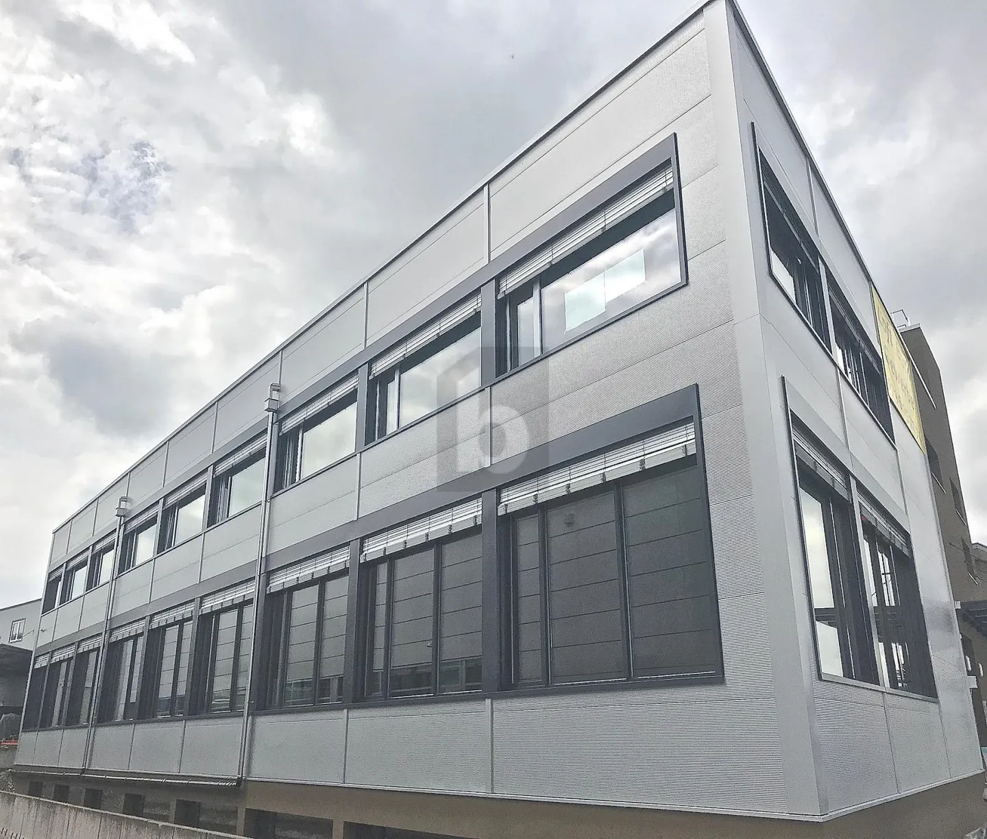 Geräumiger Gewerberaum - Foto 5 von 6