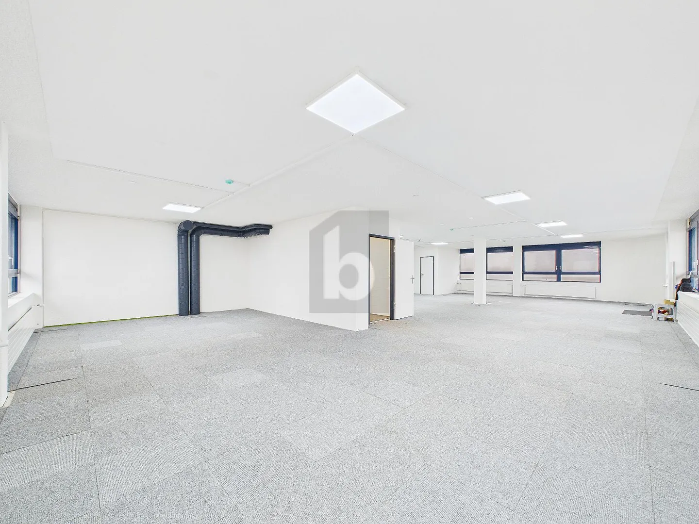 Showroom de premier choix à Zuchwil - Photo 2 sur 6
