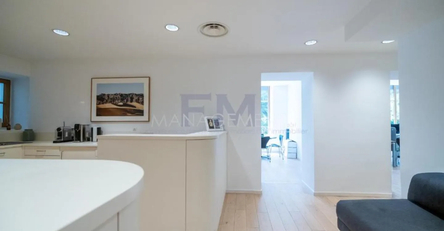 Elegant Office Space in Geneva - Photo 13 of 13