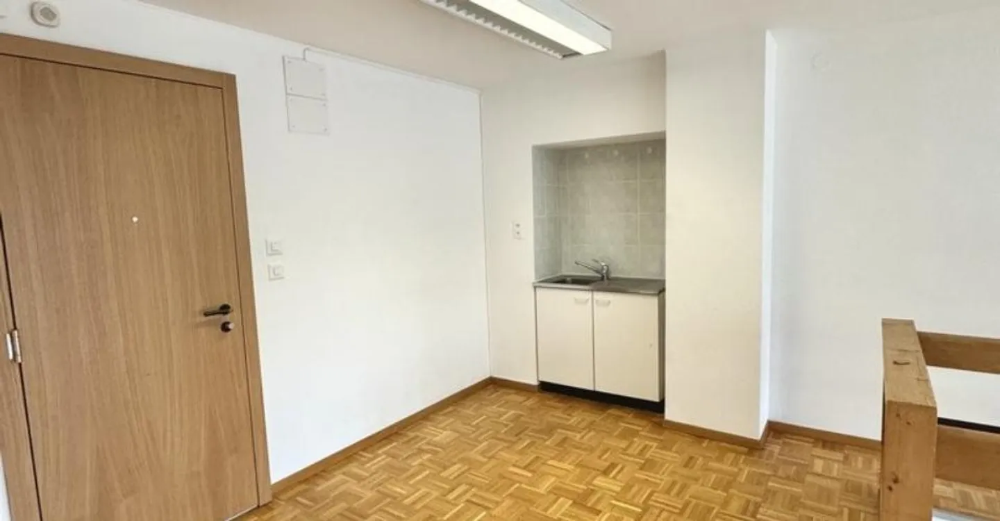 Espace Commercial en Duplex à Lausanne - Photo 4 sur 6