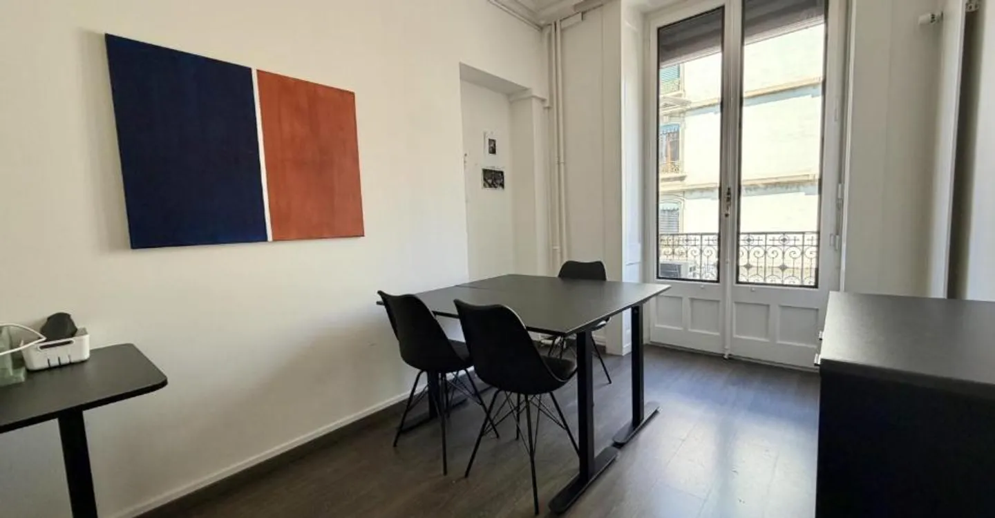 Office Space in Eaux-Vives - Photo 4 of 5