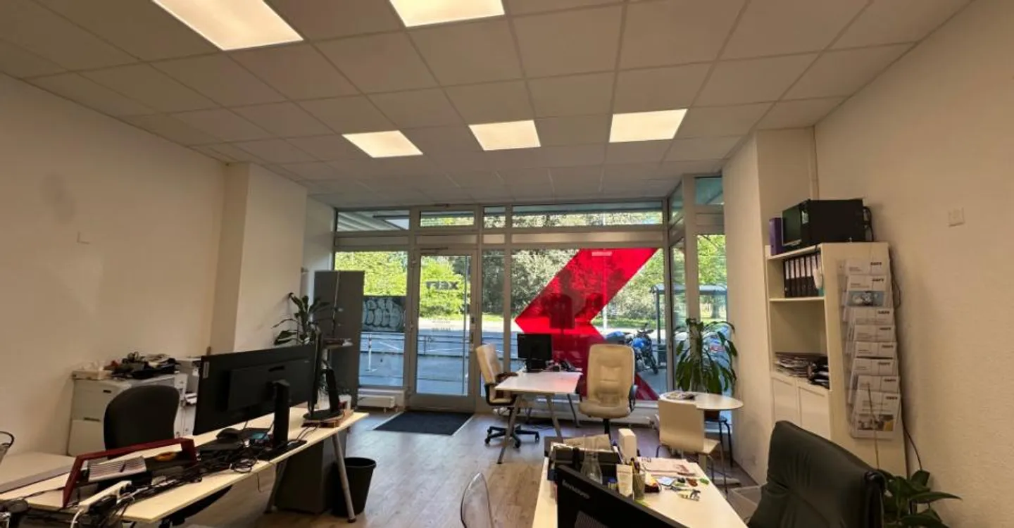 Gewerbe 4 Zimmer - Foto 3 von 13