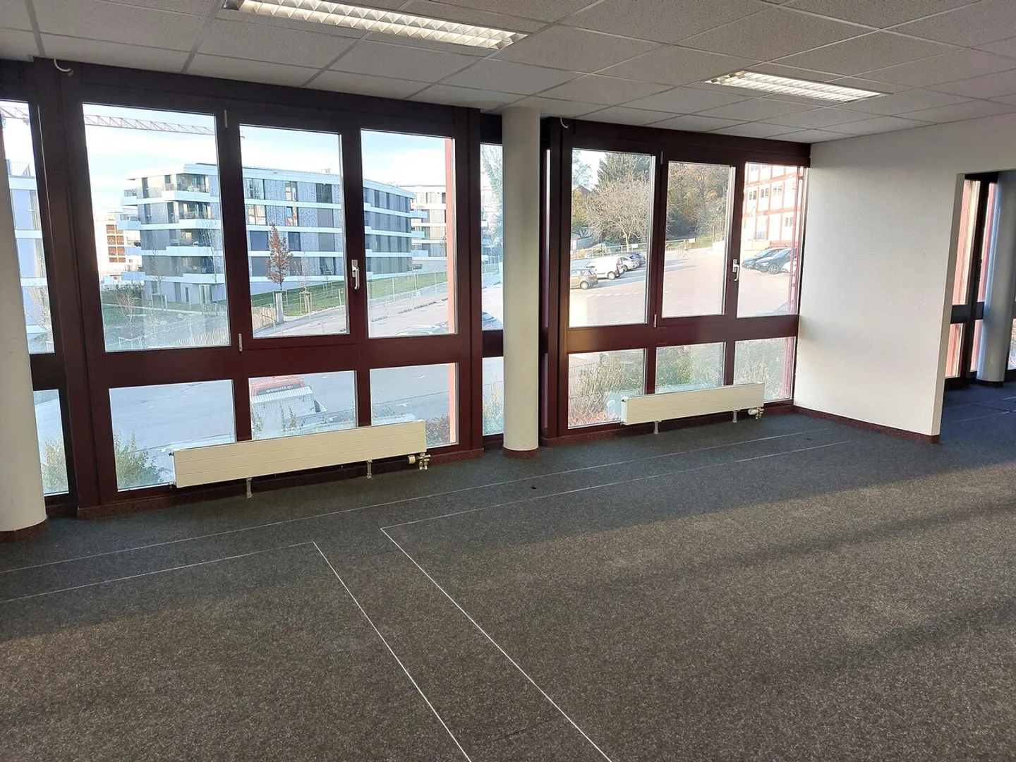 Ufficio/laboratorio da 23 m2 - ascensore - Affitto flessibile - Foto 1 di 3