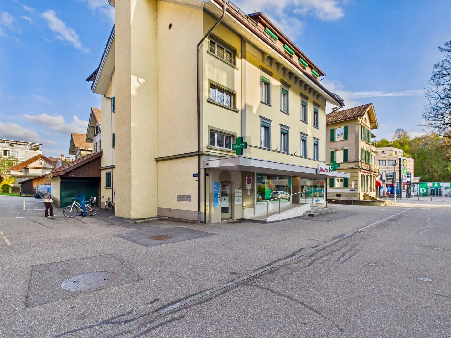 Spacious Office Space in Burgdorf - Photo 5 of 6