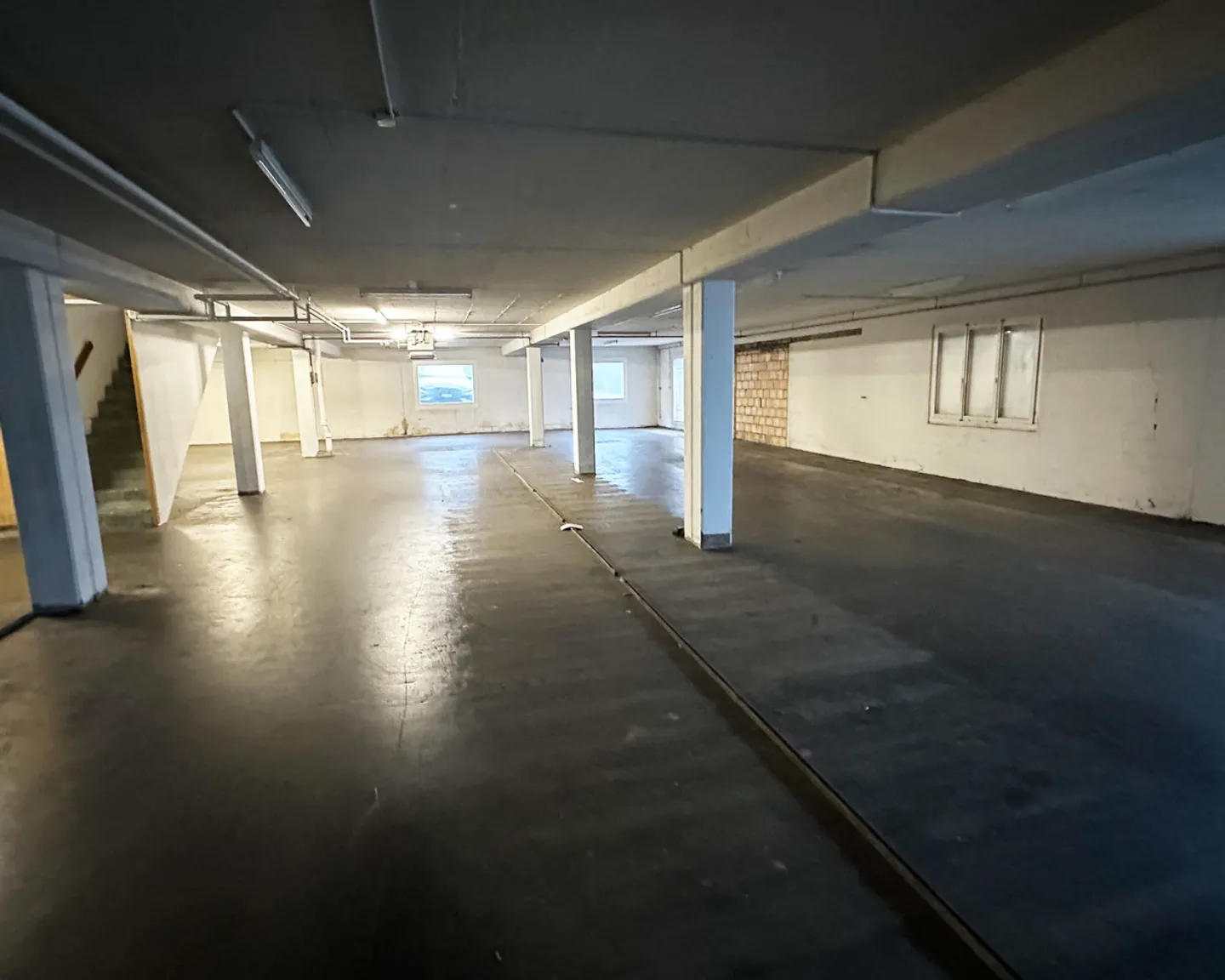 Gewerbehalle zur vorübergehenden Nutzung - Photo 3 of 3