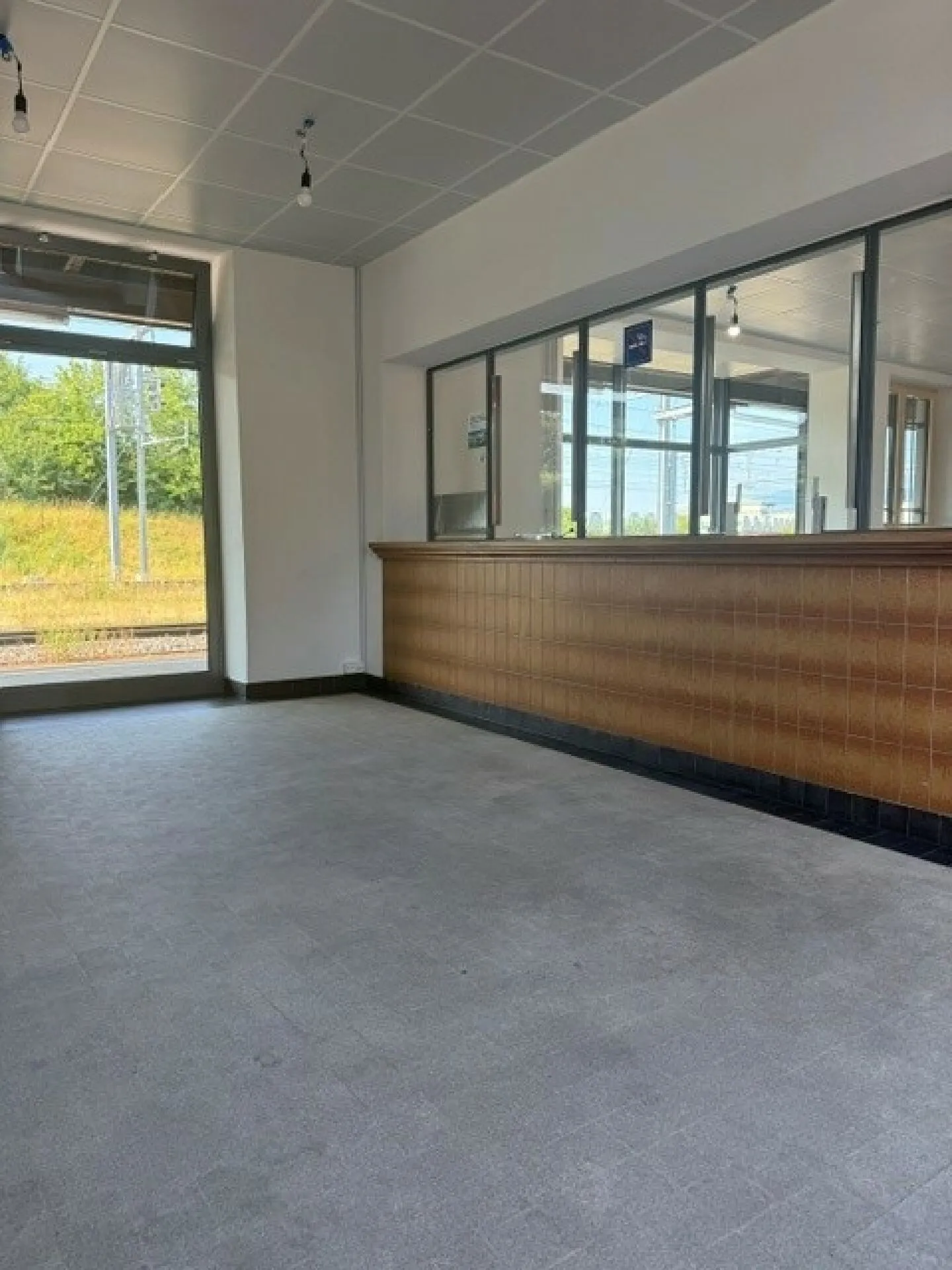 Administrative area of 110 m² in Vernier-Meyrin Cargo - Photo 6 of 6
