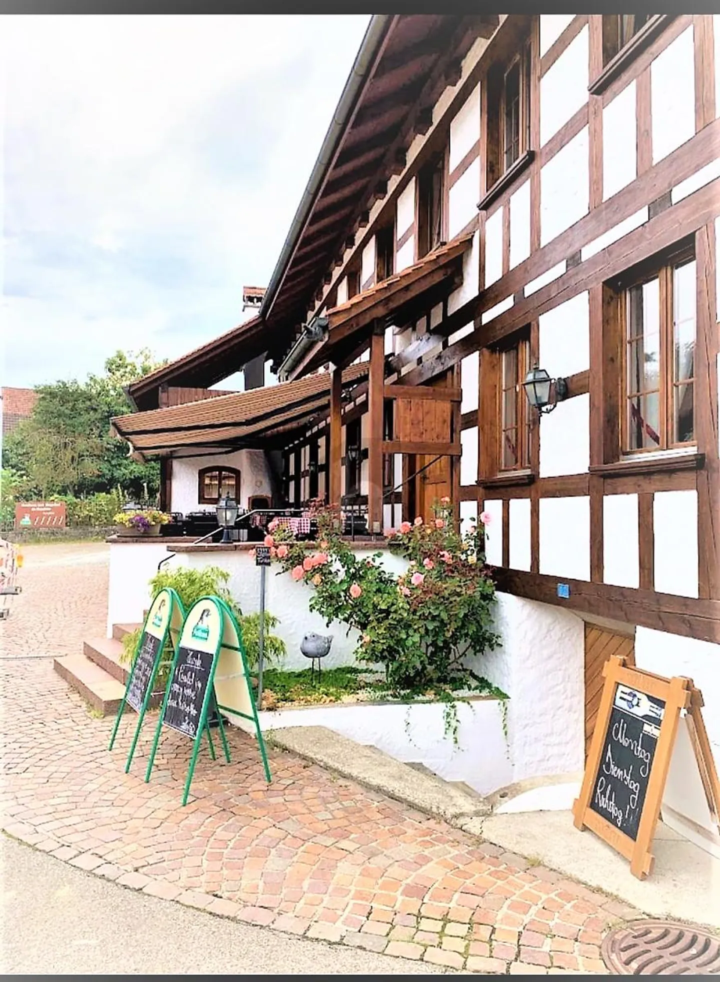 RESTAURANT - RURAL, RUSTIC, CHARMING - Photo 1 of 6