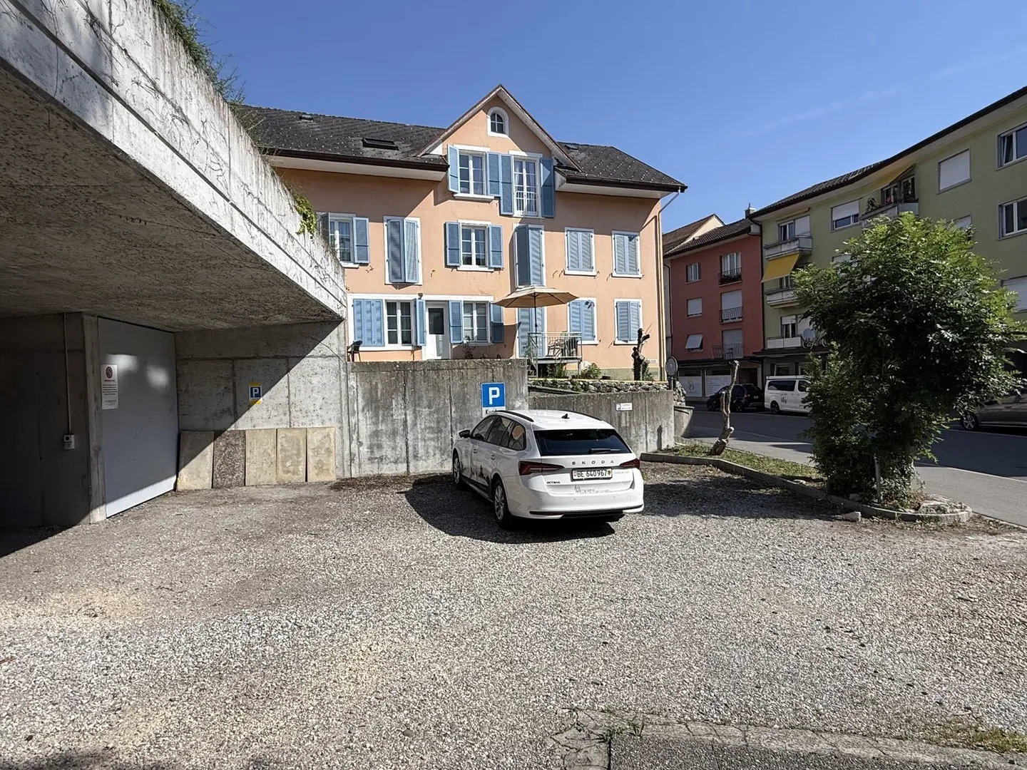 Versatile commercial space in a central location in Grenchen - Photo 6 of 8